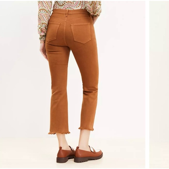 Loft Pintucked Frayed High Rise Kick Crop Jeans In Cocoa Powder Size 26 - Picture 2 of 11